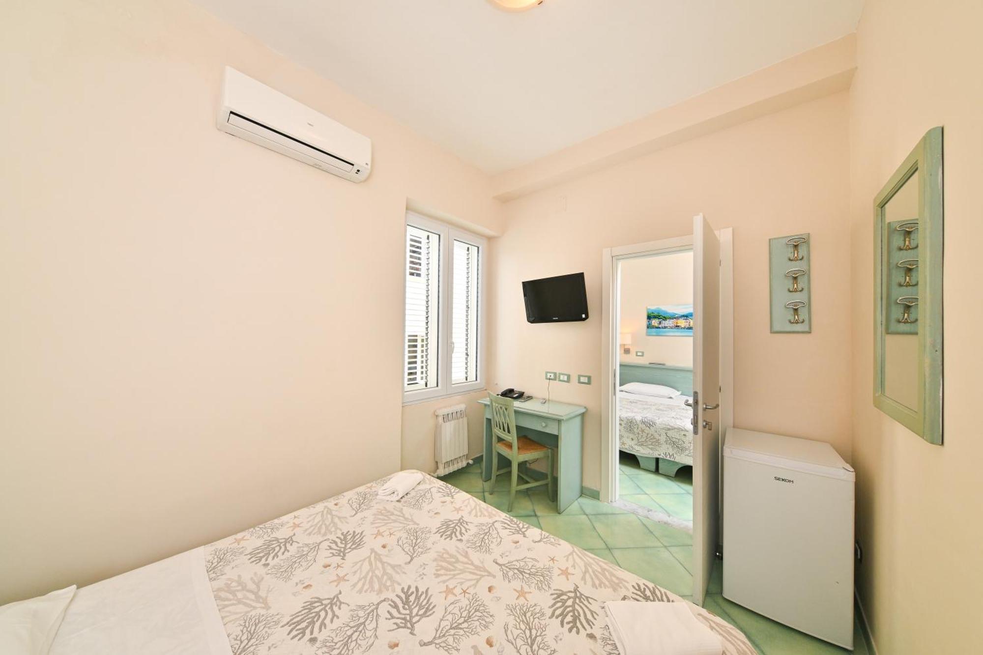 Albergo Atlantic Ischia Dış mekan fotoğraf